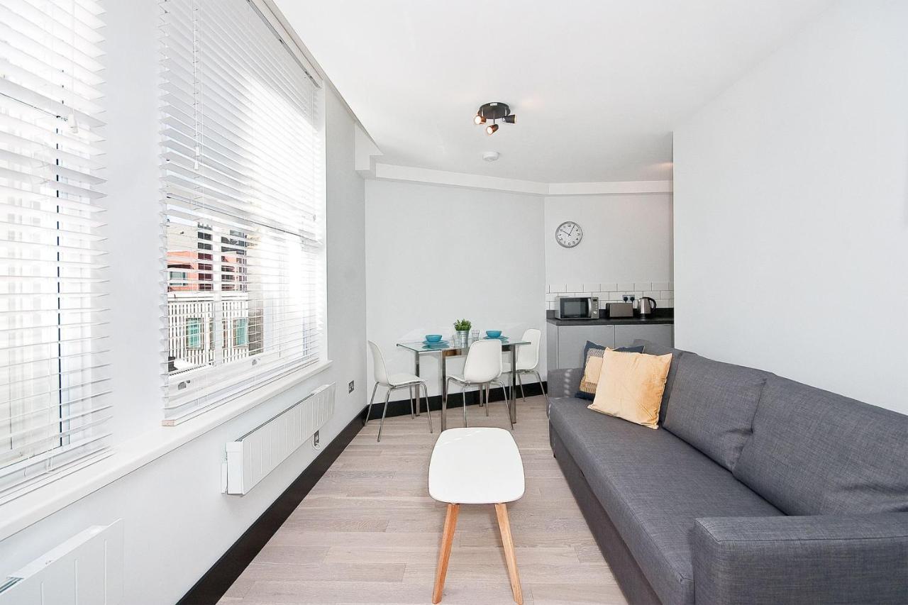 Heinze Flat 402 - One Bedroom Fourth Floor Flat By City Living 伦敦 外观 照片