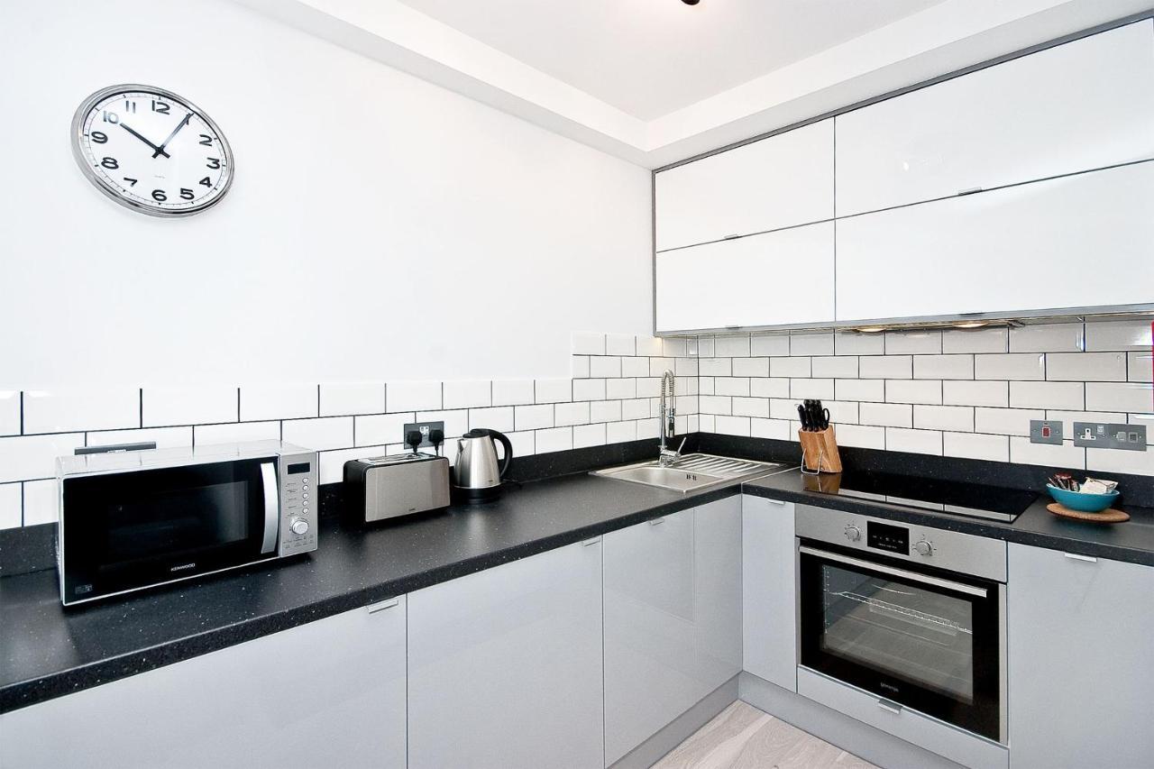 Heinze Flat 402 - One Bedroom Fourth Floor Flat By City Living 伦敦 外观 照片